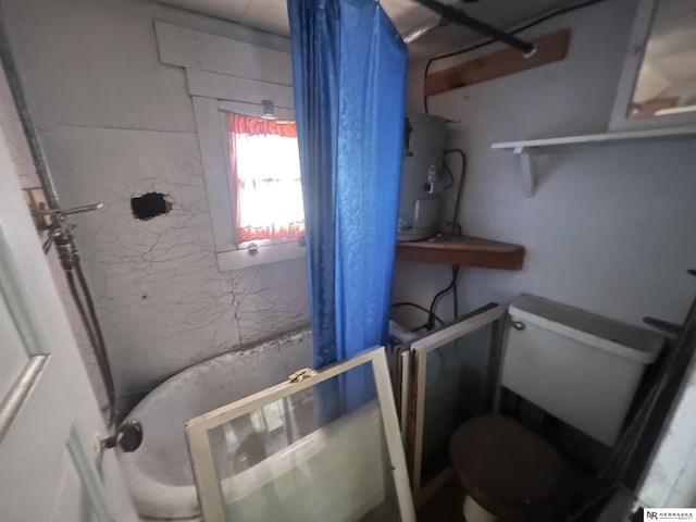 238 N Ray St, Valentine, NE 69201 - bathroom featuring water heater and toilet