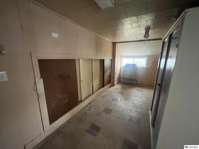 238 N Ray St, Valentine, NE 69201 - view of hallway