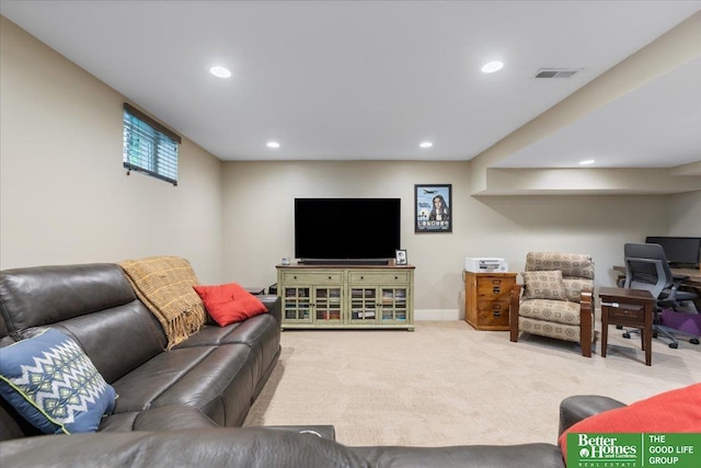 2028 N 55th St, Omaha, NE 68104 - living room featuring carpet floors, recessed lighting, and baseboards