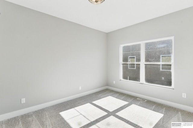 6320 Harvest Dr, Papillion, NE 68133 - unfurnished room with carpet and baseboards