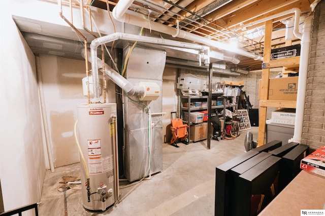 10955 N 58th Plz, Omaha, NE 68152 - unfinished basement with water heater