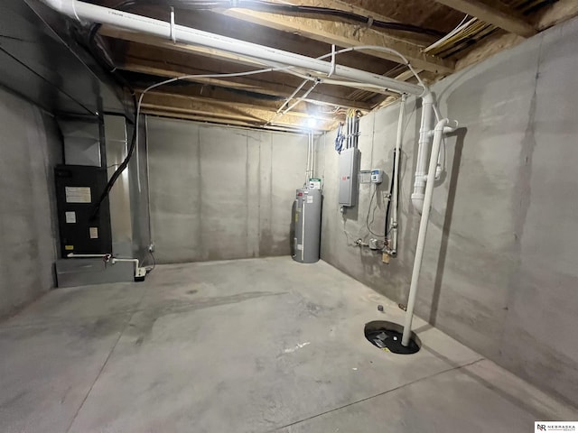 117 N Edna St, Valentine, NE 69201 - unfinished basement featuring electric water heater and electric panel
