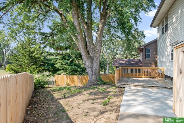 3501 Leawood Dr, Bellevue, NE 68123 - view of yard with a deck