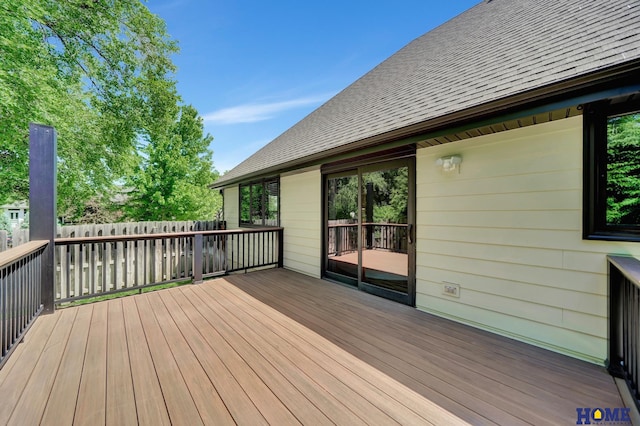 4801 S 72nd St, Lincoln, NE 68516 - view of deck