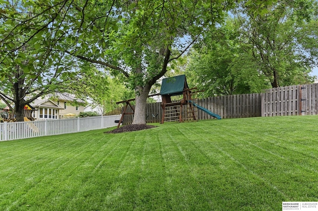 1725 N 162nd St, Omaha, NE 68118 - view of yard with a playground