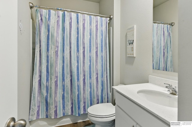 6312 Centennial Rd, Papillion, NE 68157 - bathroom with vanity and toilet