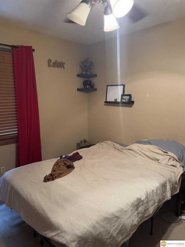 826 Hidden Hills Dr, Bellevue, NE 68005 - carpeted bedroom featuring ceiling fan