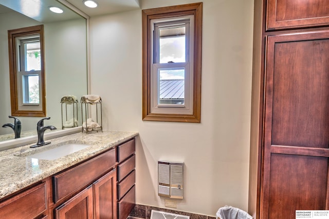 1915 S 131st Ave, Omaha, NE 68144 - bathroom featuring vanity