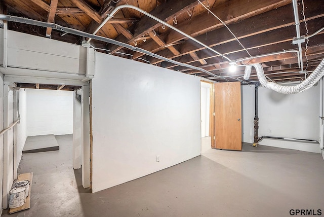 4315 N 39th St, Omaha, NE 68111 - view of unfinished basement