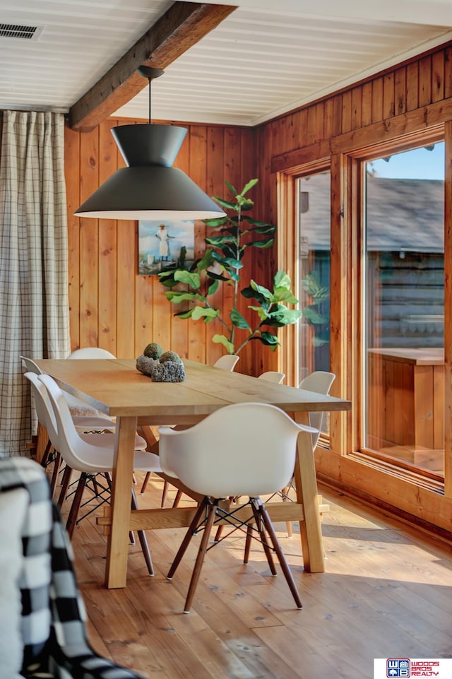 209 N Maloney Dr, North Platte, NE 69101 - view of sunroom / solarium