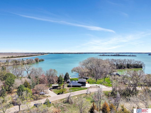 209 N Maloney Dr, North Platte, NE 69101 - water view