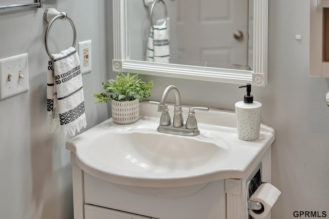 1625 Granada Ln, Lincoln, NE 68528 - bathroom with vanity