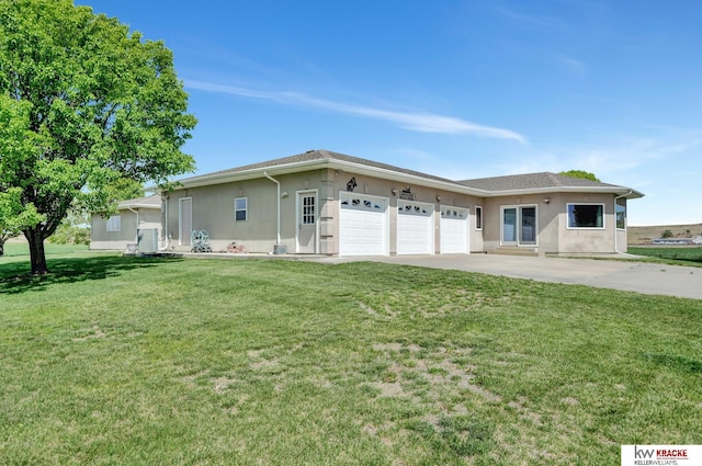 40798 US Highway 6, Cambridge, NE 69022 - ranch-style home featuring a garage, stucco siding, a front lawn, and driveway
