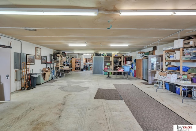 40798 US Highway 6, Cambridge, NE 69022 - garage featuring a workshop area