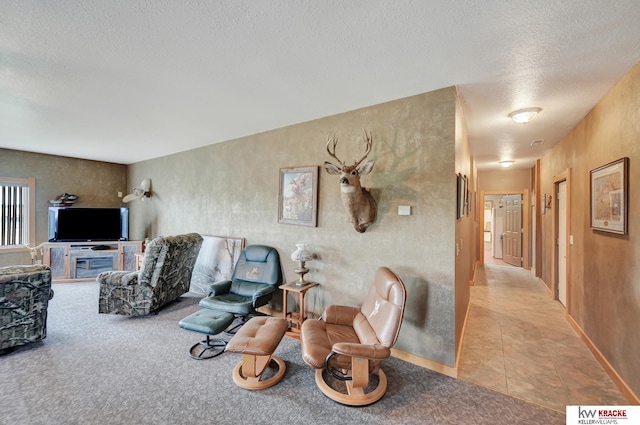 40798 US Highway 6, Cambridge, NE 69022 - carpeted living area featuring a textured ceiling and baseboards