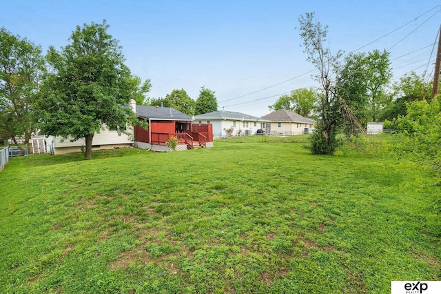 813 Janes View St, Papillion, NE 68046 - view of yard with a wooden deck