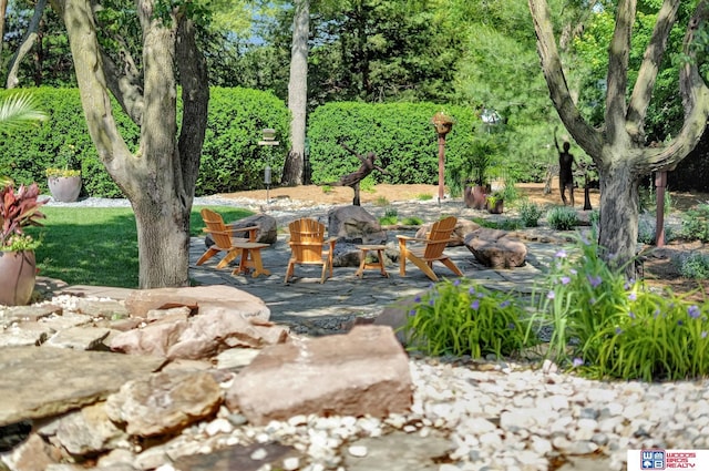 6602 Pheasant Run Pl, Lincoln, NE 68516 - view of patio / terrace