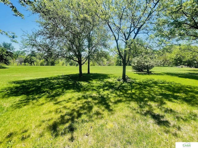 5427 W Hughes St, Lincoln, NE 68524 - view of grassy yard