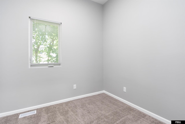 1204 S 27th St, Omaha, NE 68105 - carpeted spare room with baseboards