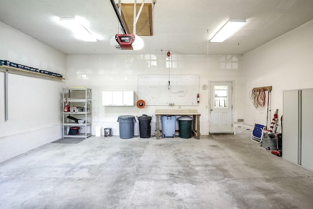 9706 N 51st St, Omaha, NE 68152 - garage with a garage door opener