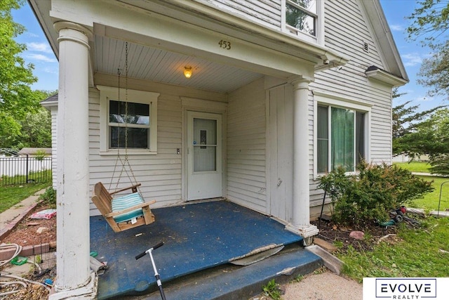 453 W 4th St, Wahoo, NE 68066 - view of doorway to property