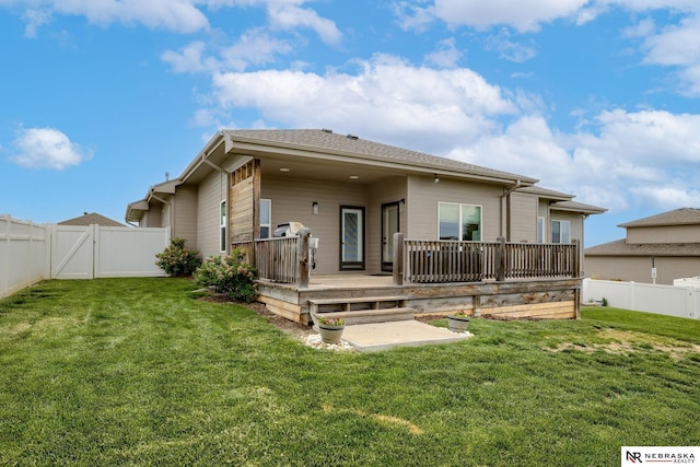 11051 Edgewater Dr, Papillion, NE 68046 - rear view of property featuring a wooden deck