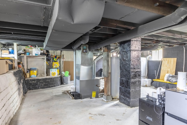 3359 N 41st St, Omaha, NE 68111 - basement with heating unit