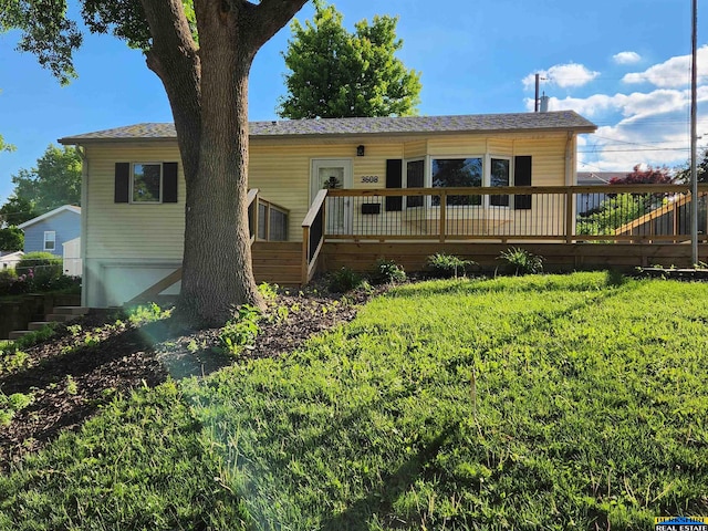 3608 S 87th Ave, Omaha, NE 68124 - view of front of property with a deck