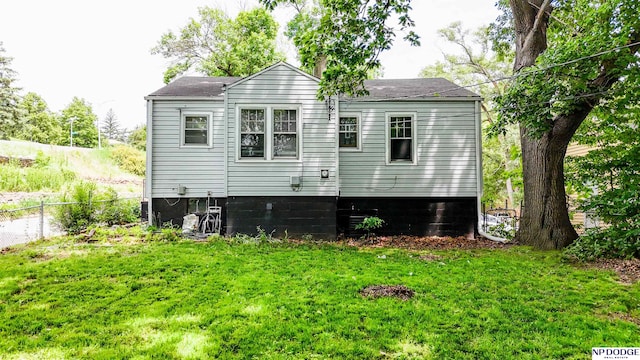 3185 Stone Ave, Omaha, NE 68111 - view of back of property