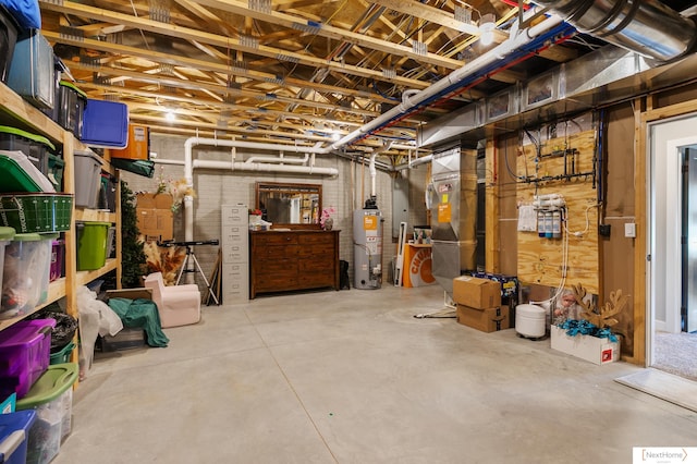 3310 N 92nd St, Lincoln, NE 68507 - unfinished below grade area featuring water heater and heating unit