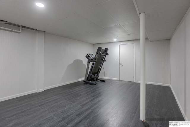 3121 State St, Omaha, NE 68112 - exercise area with dark wood-style flooring and baseboards