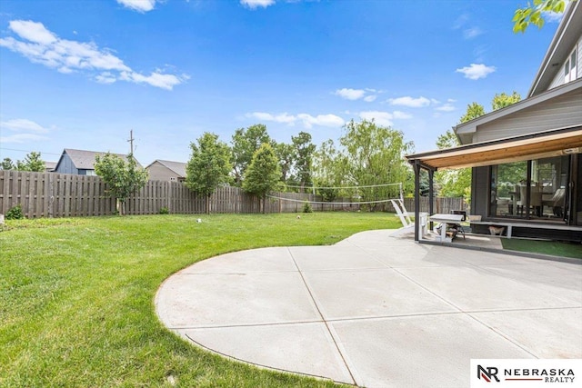 18402 Polk St, Omaha, NE 68135 - view of patio / terrace