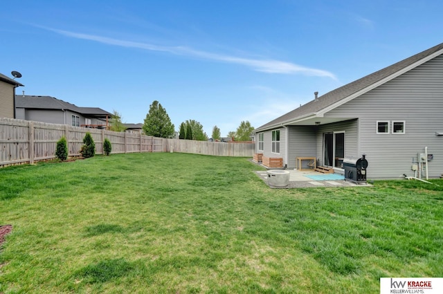 7237 Yankee Woods Dr, Lincoln, NE 68516 - view of yard with a patio