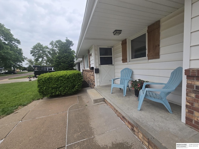 713 Janes View St, Papillion, NE 68046 - view of patio