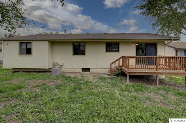 2211 Scarborough Dr, Bellevue, NE 68123 - rear view of property featuring a wooden deck