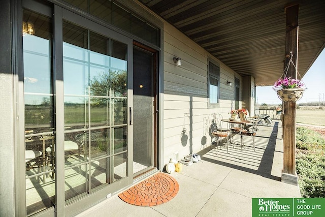 3860 Shady Bend Rd, Grand Island, NE 68801 - view of porch