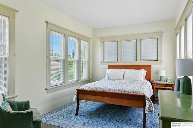 115 N 38th Ave, Omaha, NE 68131 - bedroom featuring baseboards