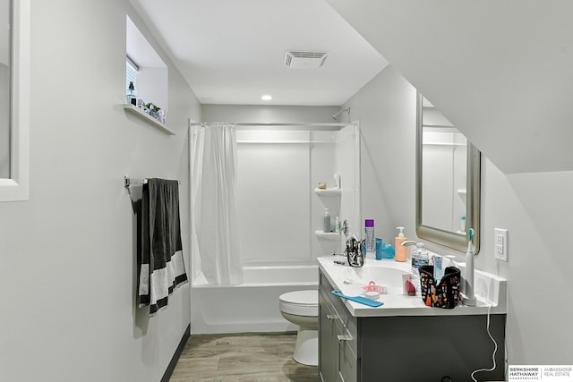 115 N 38th Ave, Omaha, NE 68131 - full bathroom with vanity, wood finished floors, and shower / bath combination with curtain