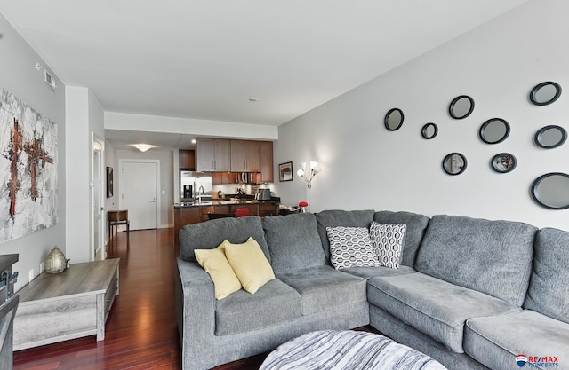 3201 Dodge Ct Unit 5412, Omaha, NE 68131 - living area featuring dark wood-type flooring