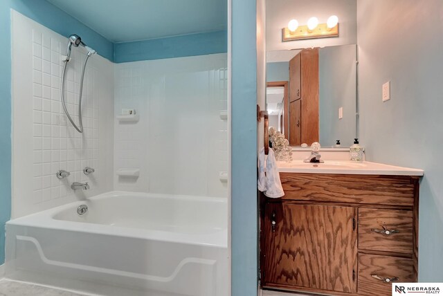 7105 W Davey Rd, Raymond, NE 68428 - full bath with vanity and bathtub / shower combination