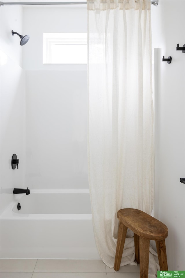 5320 Elmwood Plz, Omaha, NE 68106 - full bath with tile patterned flooring and shower / bath combo