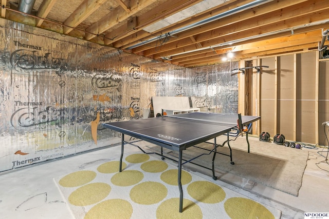 17310 I St, Omaha, NE 68135 - rec room featuring concrete floors