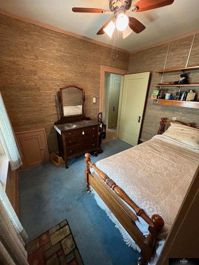 2031 N 49th St, Omaha, NE 68104 - carpeted bedroom with a ceiling fan