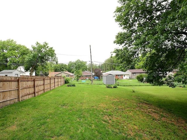 1609 N 71st St, Lincoln, NE 68505 - view of yard