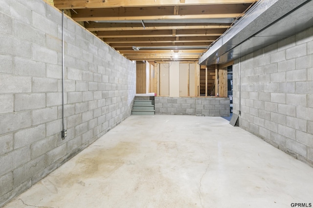 10103 S 11th St, Bellevue, NE 68123 - view of unfinished below grade area