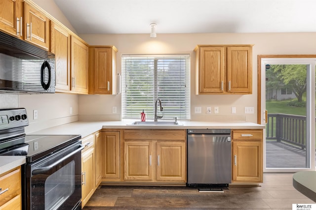 3015 N 144th Ter, Omaha, NE 68116 - kitchen featuring black appliances, a sink, and light countertops