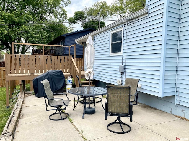 1501 Mildred Ave, Bellevue, NE 68005 - view of patio / terrace with outdoor dining area