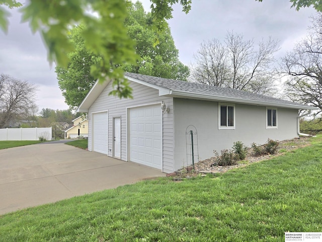 2205 Hidden Canyon Rd, Plattsmouth, NE 68048 - view of detached garage