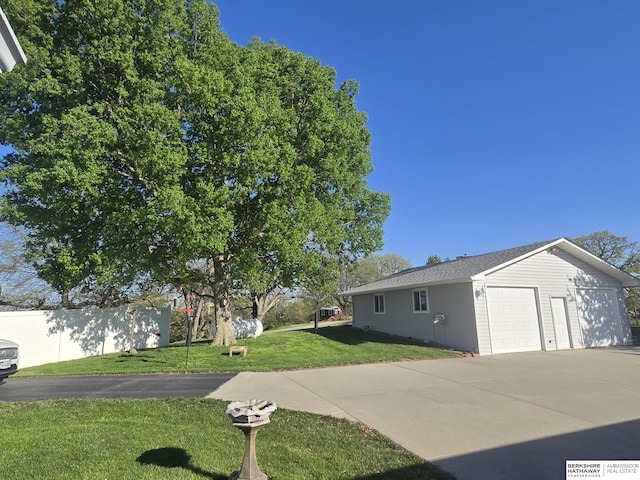 2205 Hidden Canyon Rd, Plattsmouth, NE 68048 - view of side of home featuring a garage