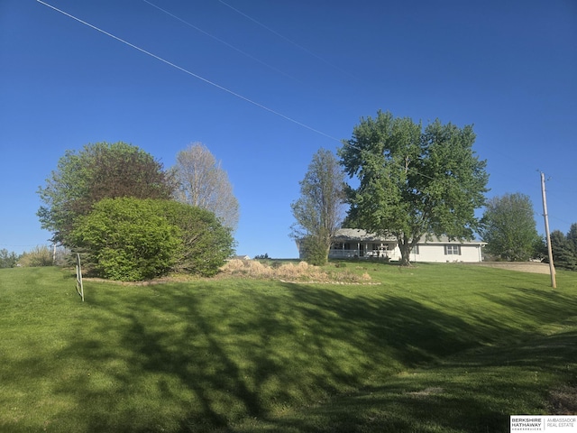 2205 Hidden Canyon Rd, Plattsmouth, NE 68048 - view of green lawn